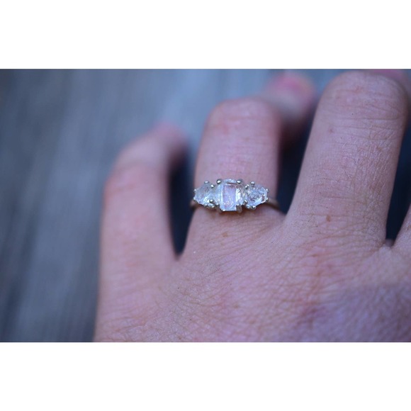 Unique Engagement Ring, Diamond Ring, raw stone ring, Anniversary Ring, - Picture 5 of 6